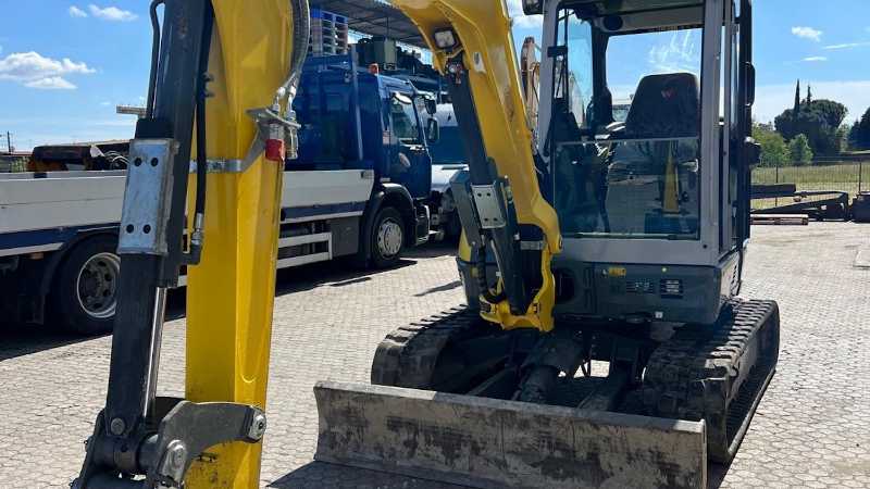 OmecoHub - WACKER NEUSON EZ50